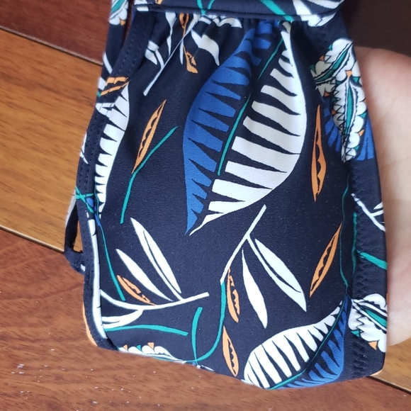 Nwt! Abercrombie & Fitch Swim Set - Picture 8 of 12